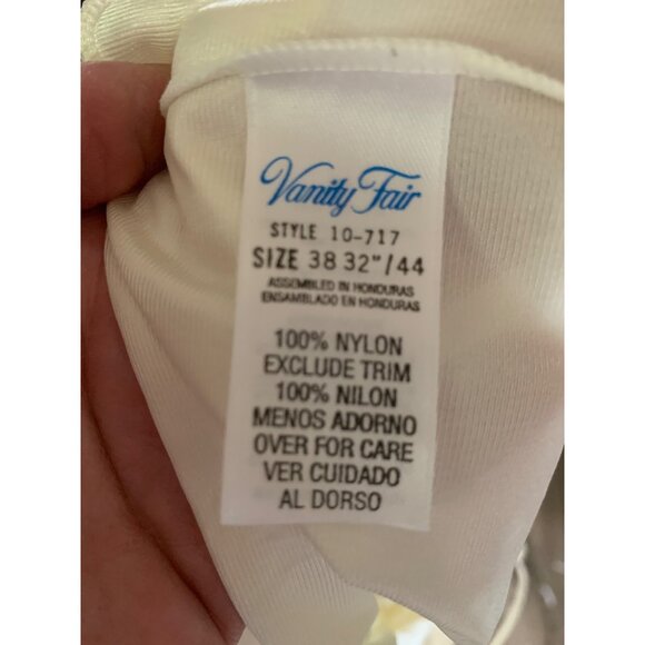 Vanity Fair Womans 38 Night Gown Lingerie Slip Cream Spaghetti Straps - Picture 4 of 5
